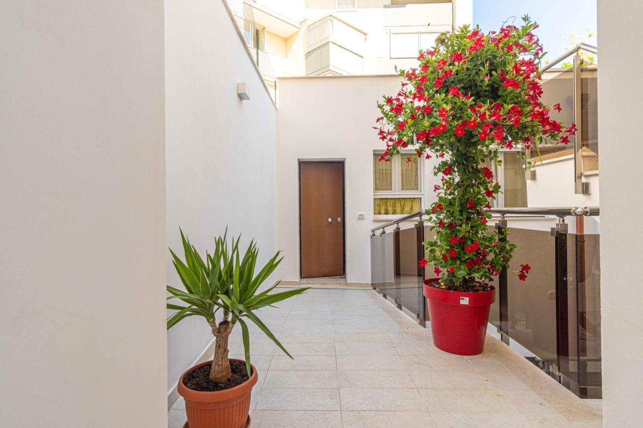 Seven Notes Guest House Bari Exterior foto